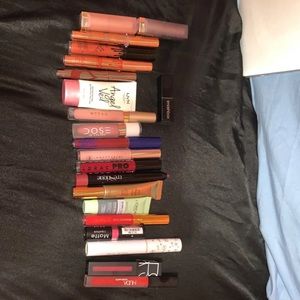 High end lippie Makeup bundle